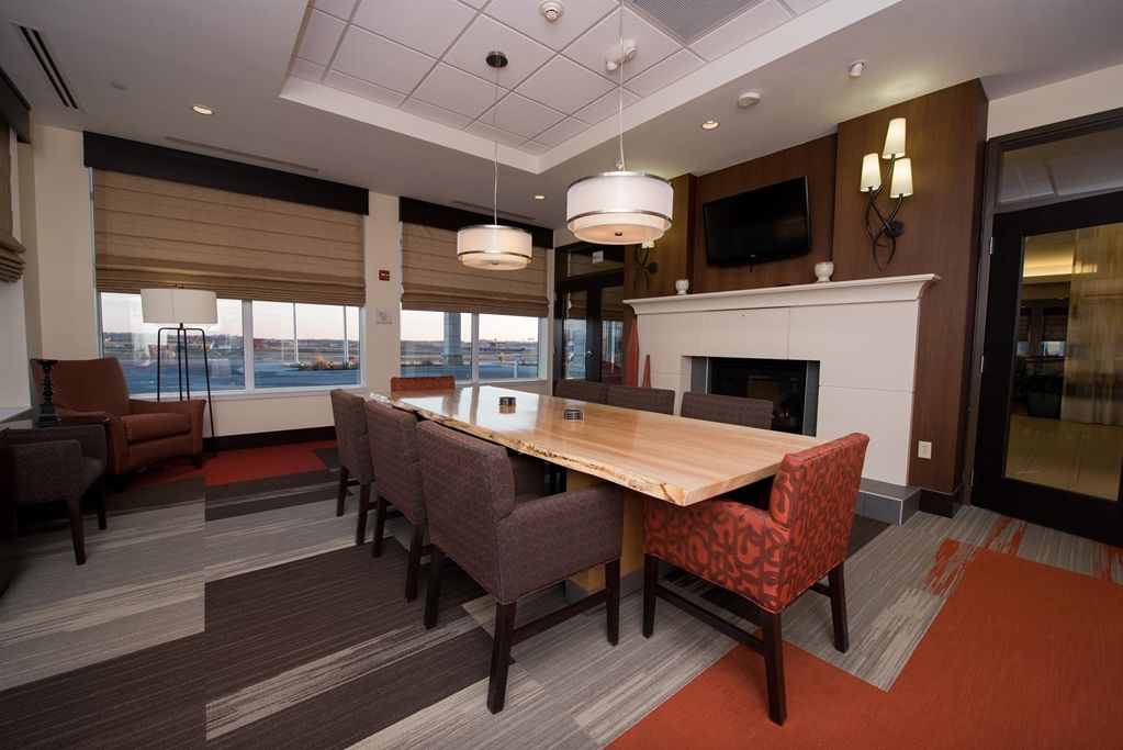 Hilton Garden Inn Findlay Beltér fotó